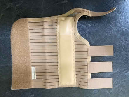 Photo of free Wrist braces/supports (B71 West Bromwich) #4