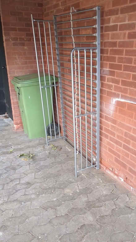 Photo of free Metal bunk beds. (Fiddler's Green GL51) #3