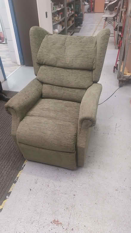 Photo of free Large electric recliner chair (Walton Summit PR5) #1