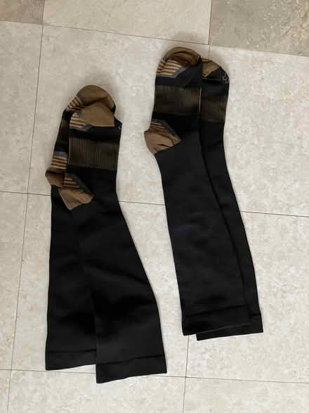 Photo of free compression socks (NoHo 10012) #1