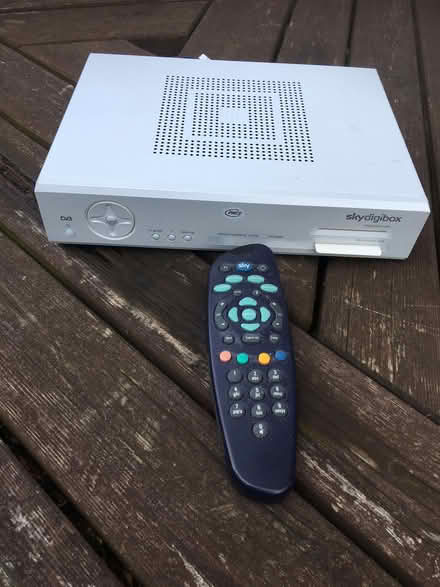 Photo of free SkyDigibox with Remote (Irby CH61) #1
