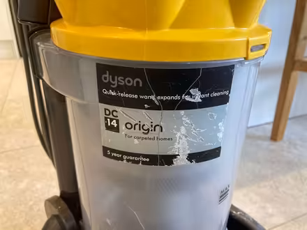 Photo of free Dyson hoover (Didcot OX11) #1