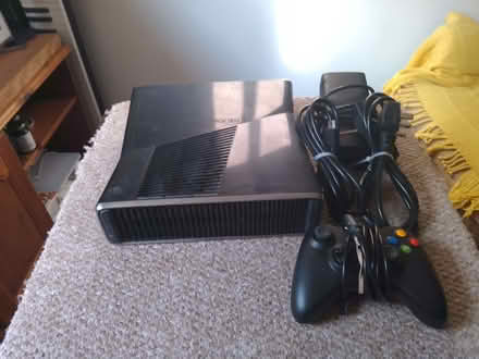 Photo of free xbox 360 (Frankwell SY3) #1