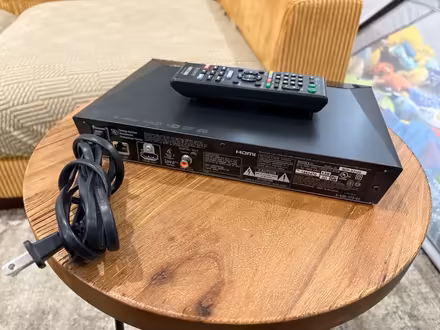 Photo of free Sony Blu-Ray Disc / DVD Player (Cooper Young) #2