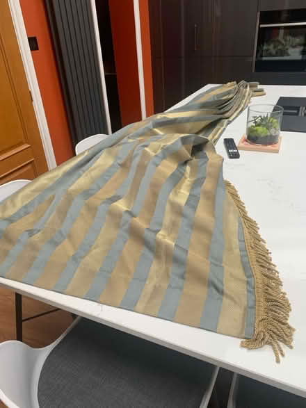 Photo of free Single curtain (Hoddesdon, EN11) #1
