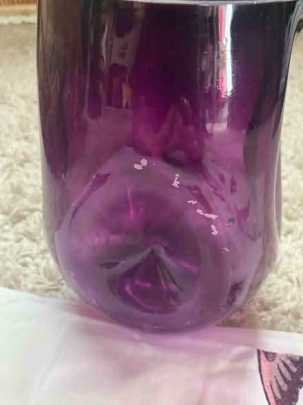Photo of free Double duvet set and glass vase (Coulsdon, nr, train station) #2