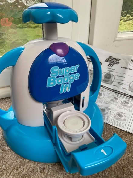 Photo of free Badge Maker (Eaton NR4) #1
