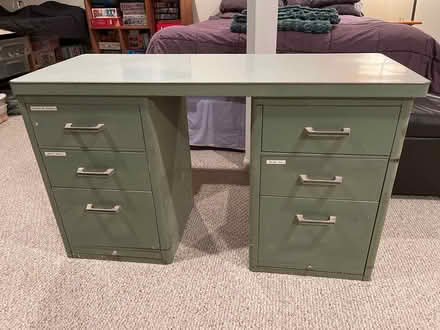 Photo of free Sturdy metal desk (east Carpentersville) #1
