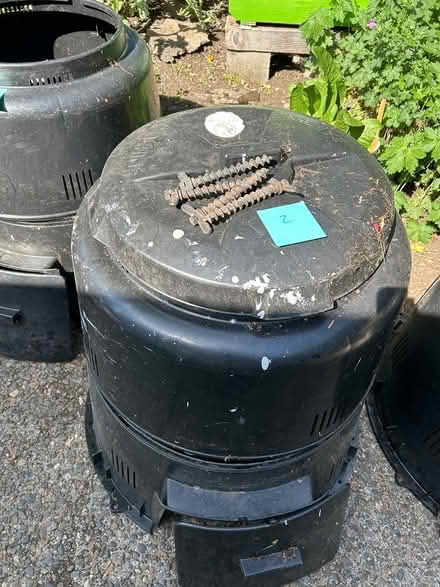 Photo of free Metro garden recycle bins (NW suburbs near St Vincent) #3
