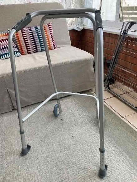 Photo of free Zimmer. Hoole near Ermine Road (Hoole CH2) #1