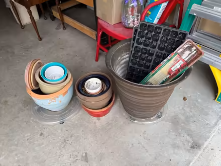 Photo of free Flower Pots & Seed Starters (New Market) #1