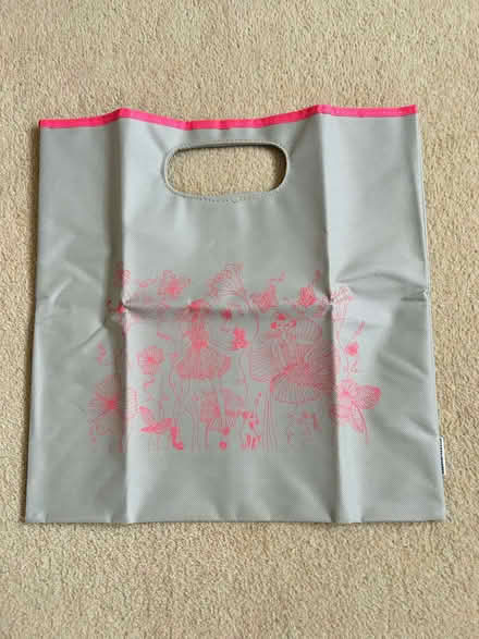 Photo of free Small shopping bag (Lee-on-the-Solent PO13) #1