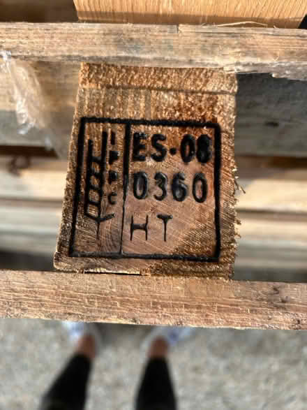 Photo of free 3x pallets (lawrence rd hampton, TW12) #3