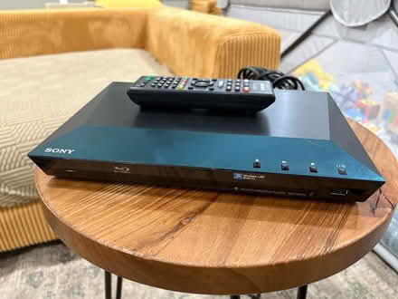 Photo of free Sony Blu-Ray Disc / DVD Player (Cooper Young) #1