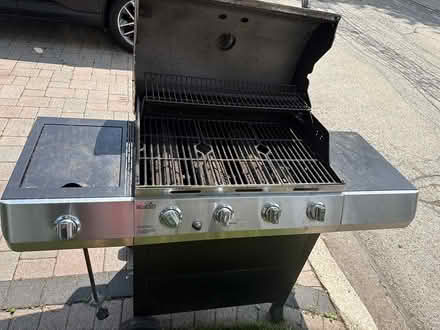 Photo of free Grill (75th and Lemont) #2