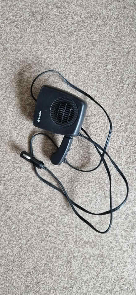 Photo of free Fan 12v cigarette lighter socket (Liss GU33) #1