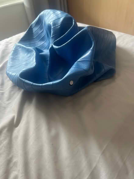 Photo of free gym / birthing ball (Hollins BL9) #2