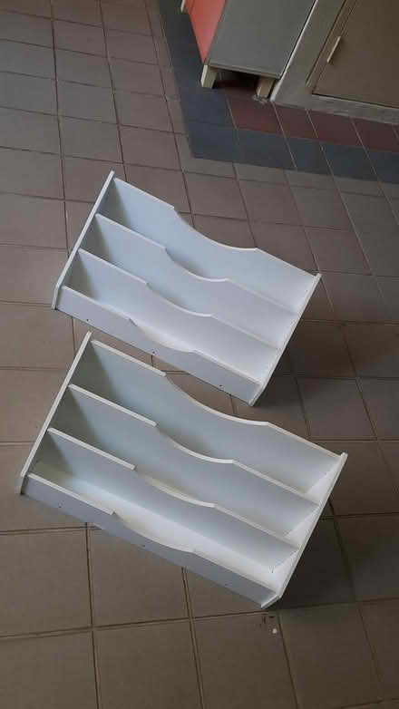 Photo of free Magazine Racks (Queenstown, near MRT) #2