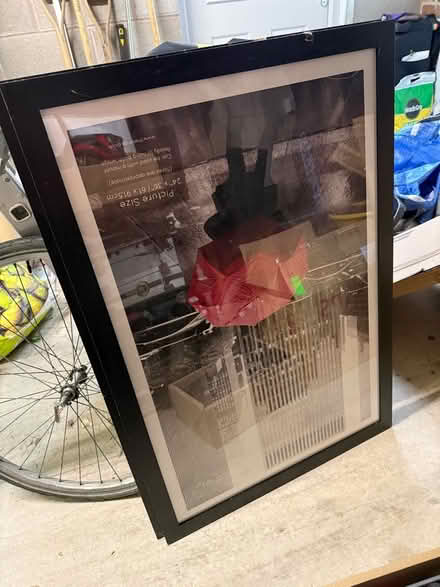 Photo of free Large damaged picture frames (Pant SY10) #1