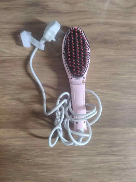 Photo of free Electric hair brush (Friern Barnet, N11) #1