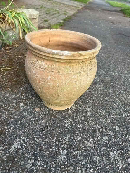 Photo of free Terracotta pot. Slight chip to rim as shown in photo. (Seaford BN25) #1