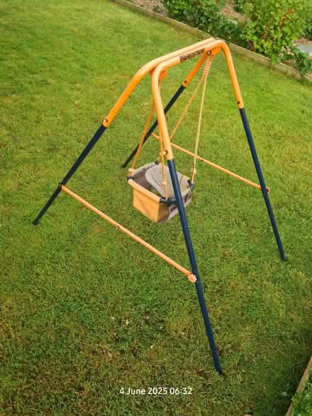 Photo of free Kids swing (BS24) #1