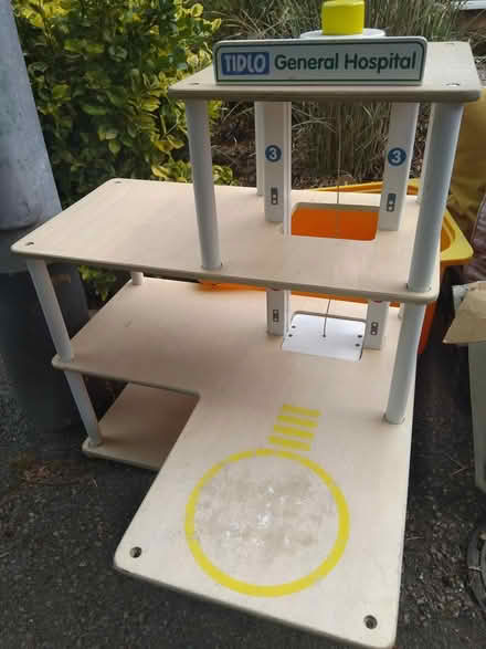 Photo of free Wooden Play Hospital (Leighton buzzard LU7) #1