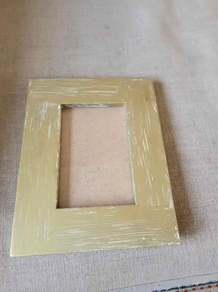 Photo of free Picture frame (Vale LA1) #1