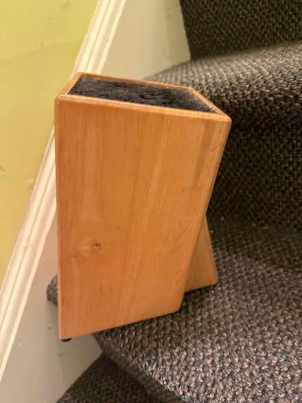 Photo of free Knife block - used. Not new (Teaneck) #1