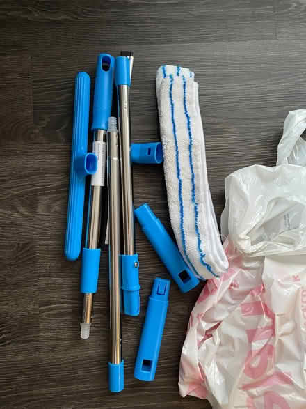 Photo of free Window cleaning pole set (Thringstone LE67) #1