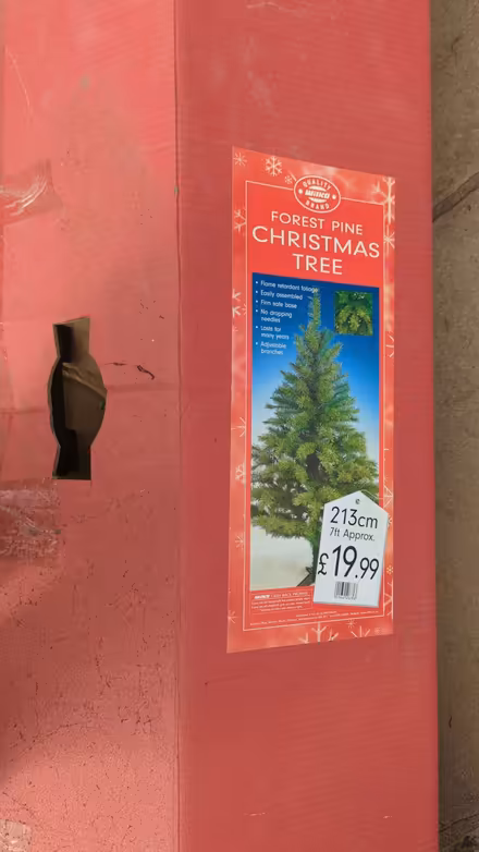 Photo of free 7ft Christmas Tree (DA2) #2