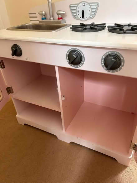 Photo of free Kids play kitchen (Greenback EH10) #2
