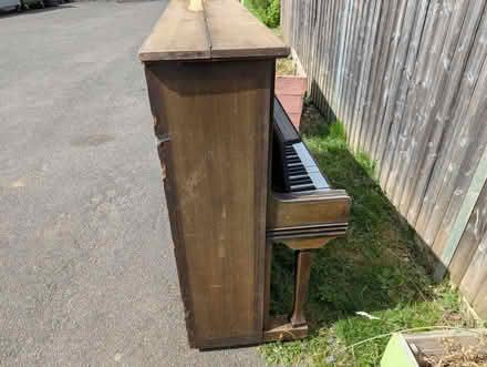 Photo of free Old piano for rebuild or spares (Florence Park OX4) #1