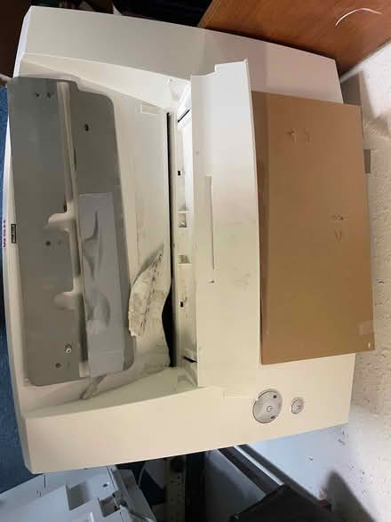 Photo of free HSM Bulk Shredder (Top Amersham HP6) #2