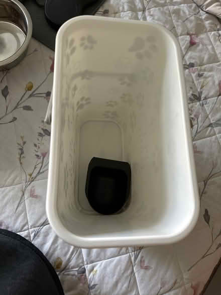 Photo of free Variety of Dog items (Drighlington BD11) #2