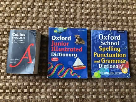 Photo of free Children’s Dictionary (Woodhall AL7) #1