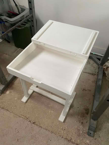 Photo of free Small writing desk (Haddenham HP17) #1
