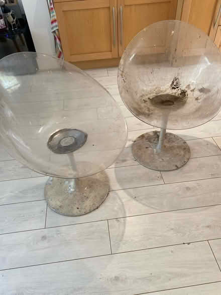Photo of free 2 swivel plastic chairs (Stockwell) #1