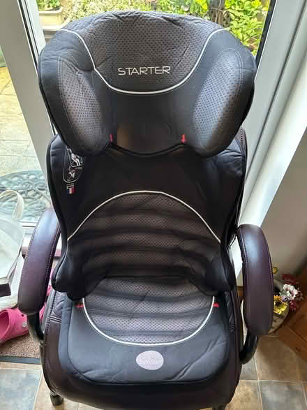 Photo of free Car seat (Kendal LA9) #1