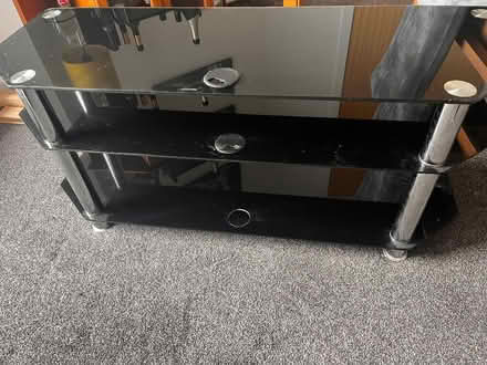 Photo of free TV glass stand (Newhaven EH6) #2