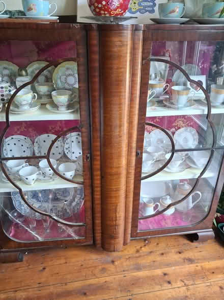 Photo of free Vintage display cabinet (Liverpool L11) #1