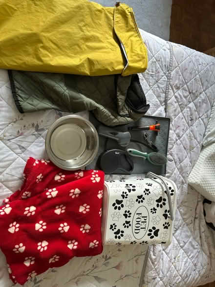 Photo of free Variety of Dog items (Drighlington BD11) #1