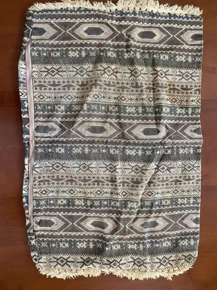 Photo of free Pillow cover (Nr Fresh Pond & Mt Auburn Cem.) #1