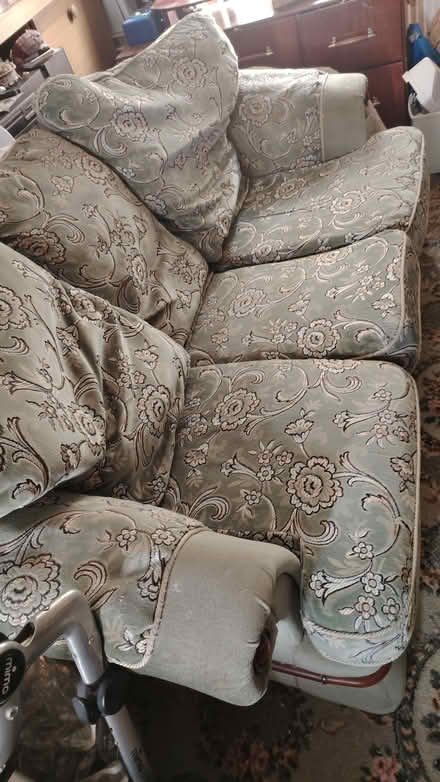 Photo of free Vintage green 3 piece settee (Sheffield) #1