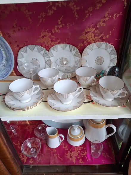 Photo of free Vintage display cabinet (Liverpool L11) #3