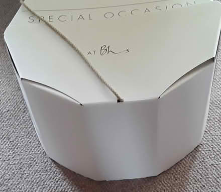 Photo of free Cardboard hat box (Oadby) #2