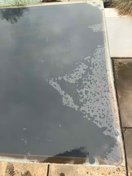 Photo of free Outdoor table (AL2 2QL) #2
