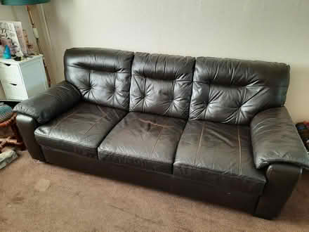 Photo of free Two settee and three settee (CH46 1RW Leasowe Wirral) #2
