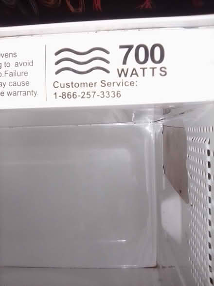 Photo of free 700 Watt Microwave 10031 (Hamilton Heights 10031) #4