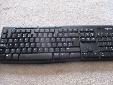 Photo of free Logitech wireless keyboard (Innsworth GL3) #1